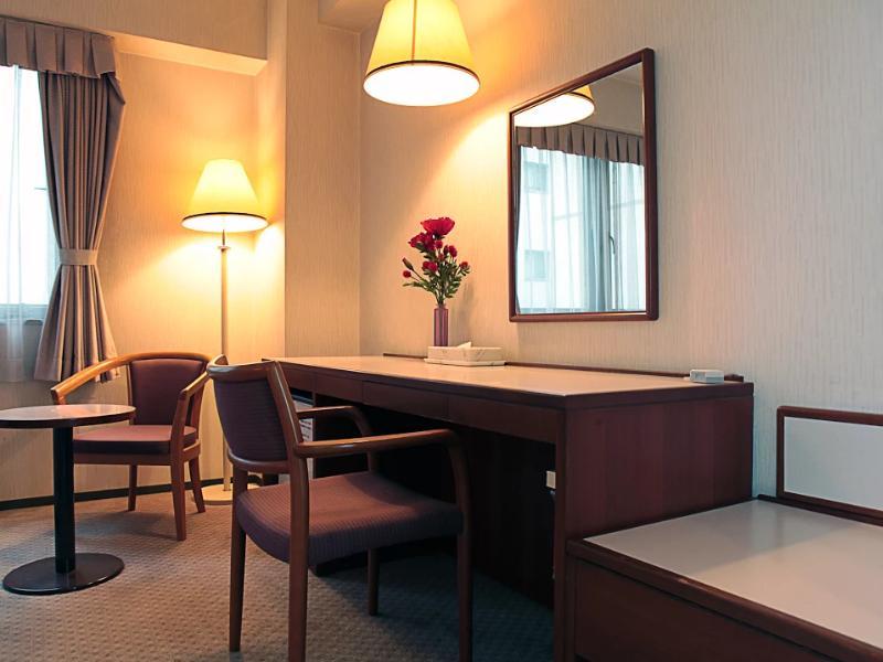 Quincy'S Inn Toyohashi Esterno foto