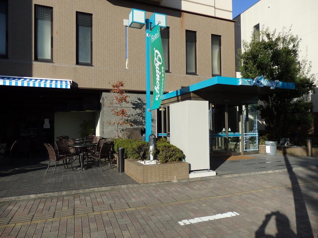 Quincy'S Inn Toyohashi Esterno foto