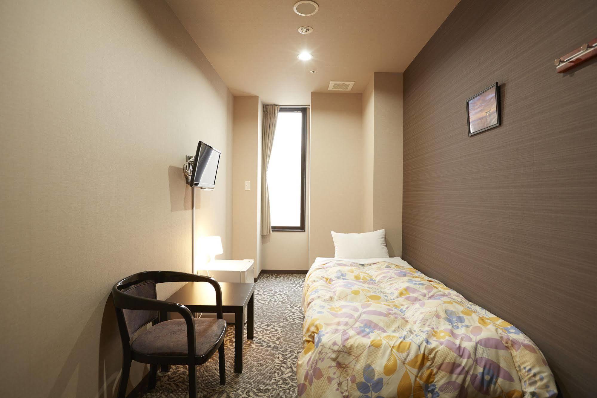 Quincy'S Inn Toyohashi Esterno foto